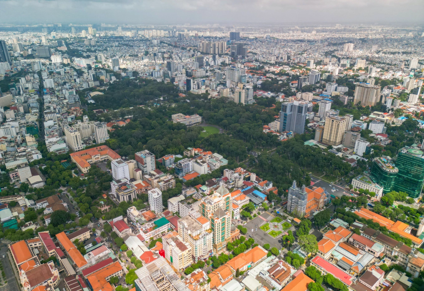 Bất động sản khu trung tâm TP HCM, tháng 7/2025