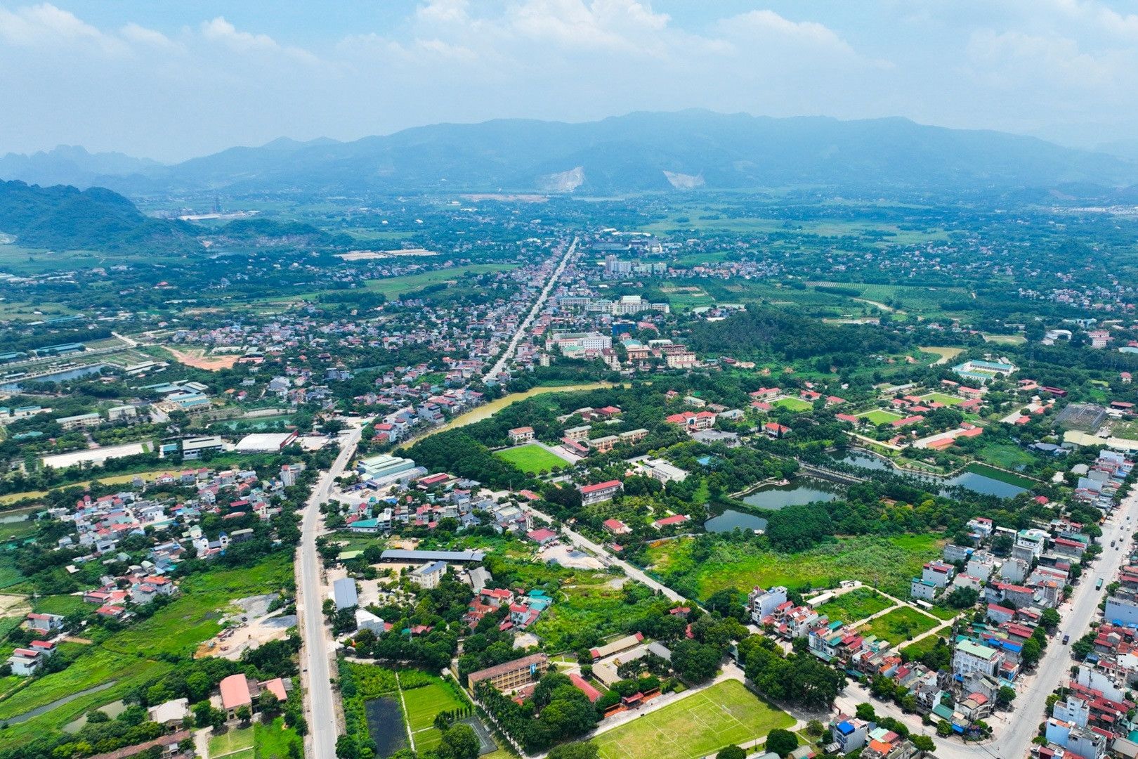 Dự báo bất ngờ về thị trường bất động sản cuối năm