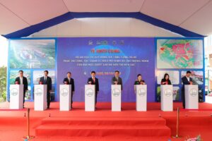 vnu khoi cong du an ha tang cong nghe hoa lac 28