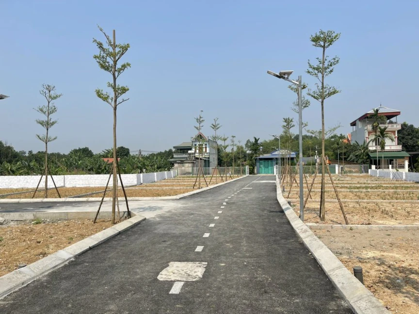 Thị Trường Bất Động Sản Hòa Lạc Tăng Tốc Nhờ Sóng Hạ Tầng 2 Giá đất nền khu vực Hoà Lạc ghi nhận đạt ngưỡng cao của chu kỳ. (Ảnh minh hoạ)